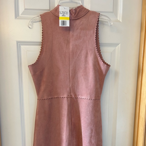 NWT Soprano Dress Women Medium Party Faux Suede Stretchy High Neck Pink - Picture 3 of 11